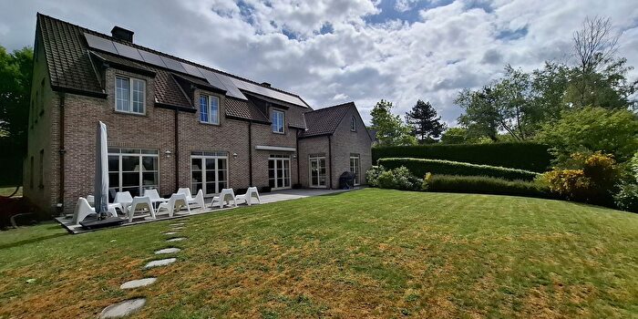 SintGenesiusRode, VlaamsBrabant - Maison 7 pièces à louer