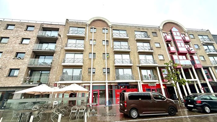 Appartement 11 pièces à louer - Markt, Deinze