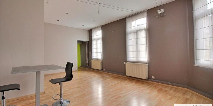 Komen, Henegouwen : Appartement 3 pièces à louer