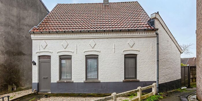 Maison 2 pièces à Nijverheidsstraat, Mere, à vendre