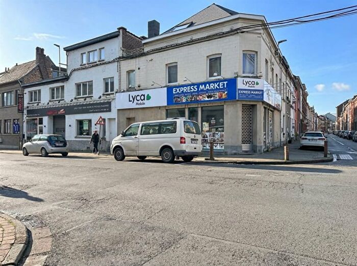 Maison 4 pièces à Chaussée de Bruxelles, WAVRE, à vendre