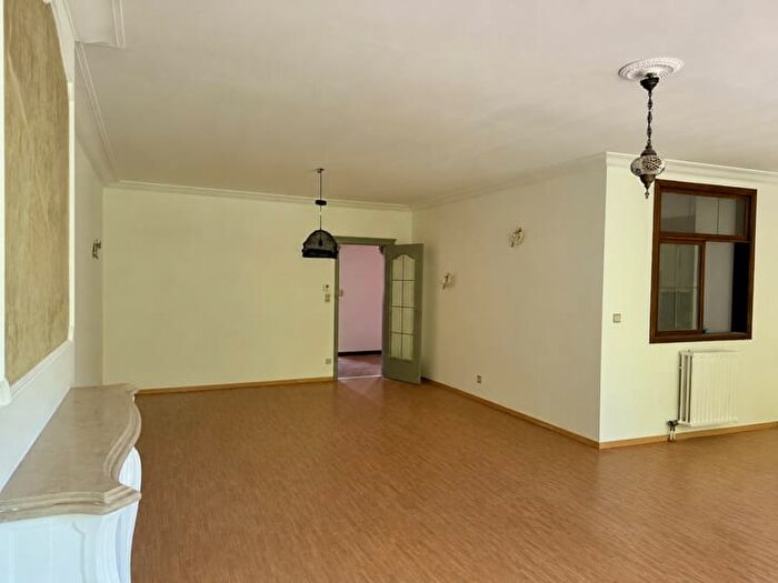 Appartement 2 pièces à Anton Bergmannlaan, Lier, à louer
