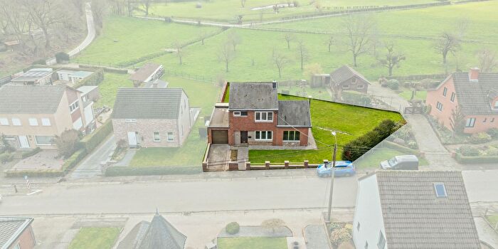 Maison 4 pièces à vendre à Moelingerweg, s Gravenvoeren