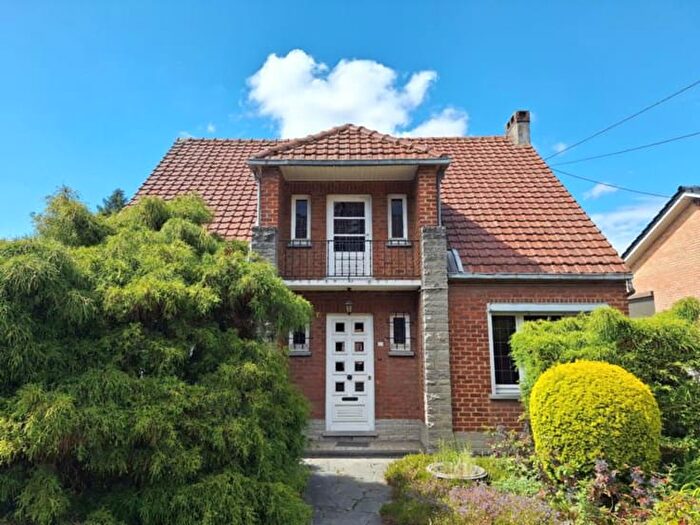 Maison 3 pièces à Rue Remy, Carnières, à vendre