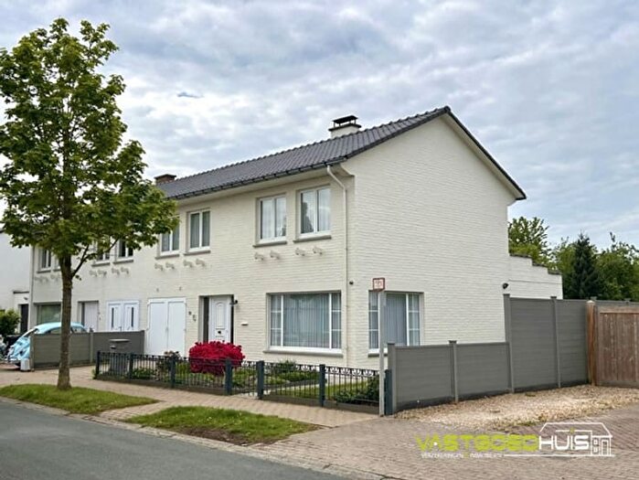 Maison 4 pièces à vendre à Rozenlaan, Ninove