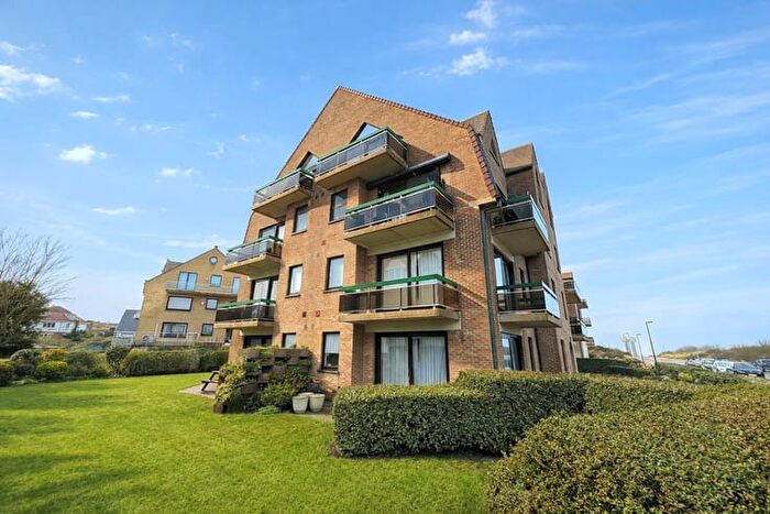 Appartement 6 pièces à vendre à Professor Blanchardlaan, SintIdesbald