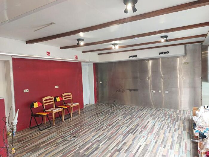 Rue De La Libération, Frameries : Maison 9 pièces à vendre