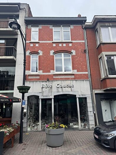 Maison 3 pièces à Rue Du Collège, Visé, à louer