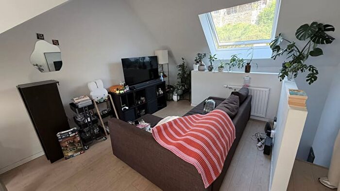 Appartement 2 pièces à Rue NotreDame, Namur, à louer