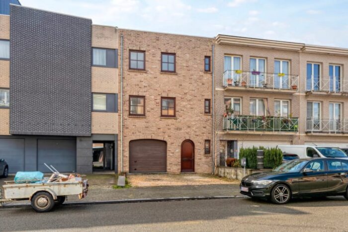 Maison 3 pièces à vendre à Hendrik de Kosterlaan, Zellik