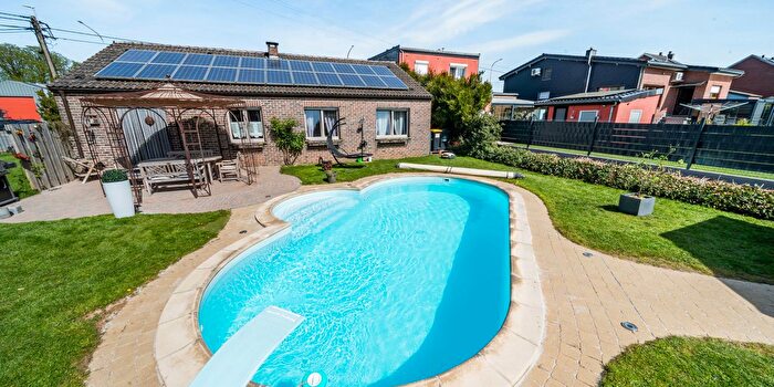 Maison 3 pièces à Rue Chaussée, Hognoul, à vendre