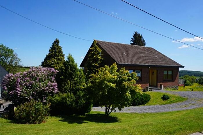 Maison 3 pièces à vendre à Rue du Point de Vue, MonceauenArdenne