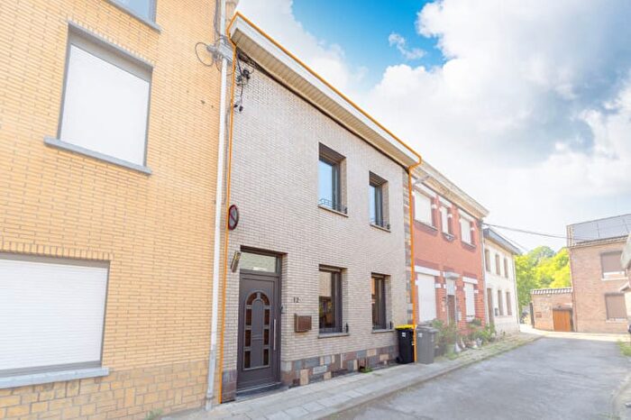 rue des Anciens Combattants, Vivegnis : Maison 4 pièces à vendre