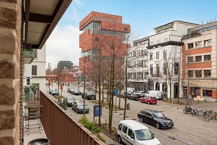 Nassaustraat, Antwerpen : Appartement 7 pièces à louer