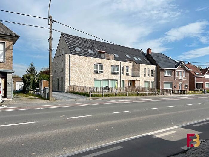 Appartement 8 pièces à louer - Schoolstraat, Zwalm
