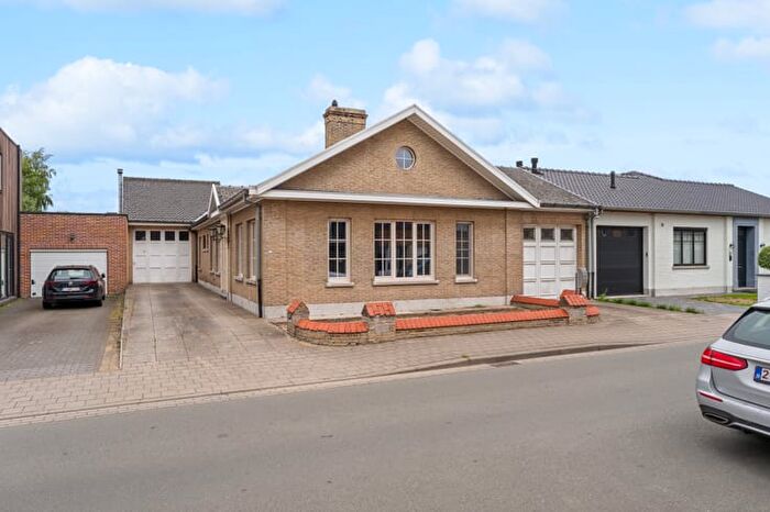 Baron de Serretstraat, SintMichiels : Maison 3 pièces à vendre