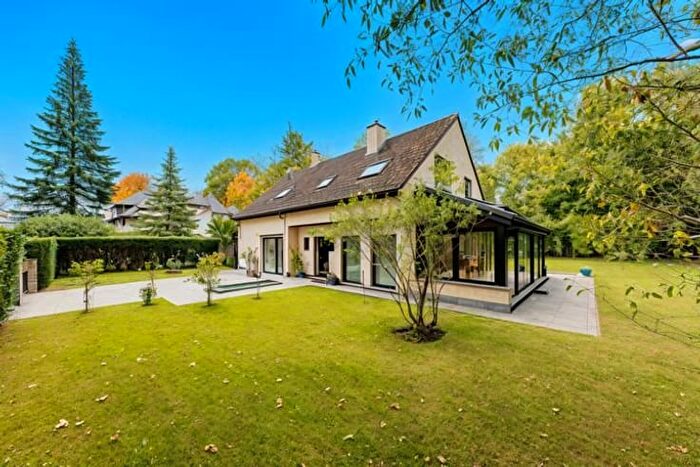 Maison 5 pièces à Avenue des Châtaignes, Kraainem, à vendre