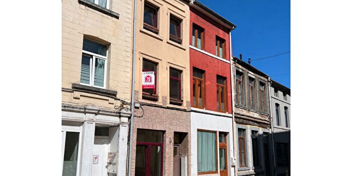 Maison 4 pièces à Rue Saint Médard, Jodoigne, à vendre