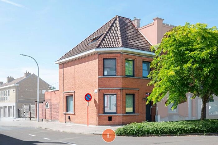 Maison 14 pièces à vendre - Wahisstraat, Menen