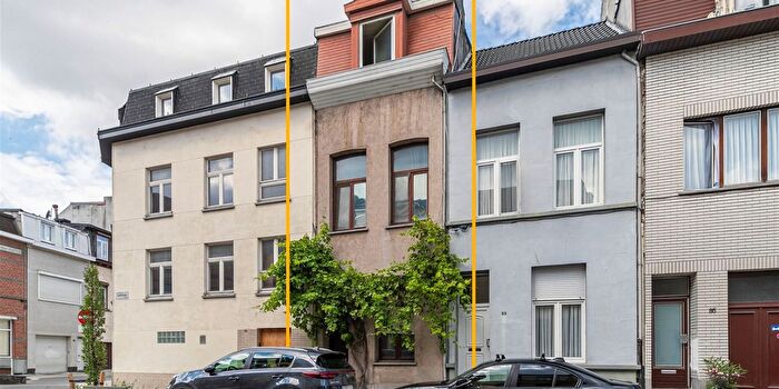 Kortrijkstraat, Borgerhout - Maison 3 pièces à vendre