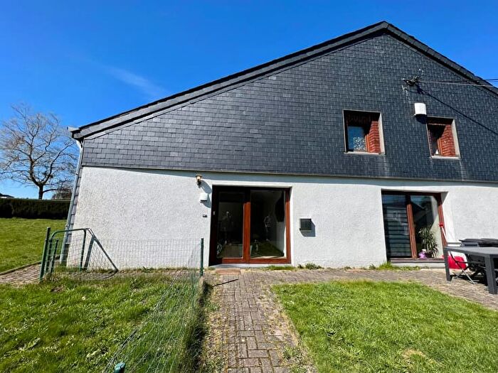 Fontaine Du Bois a, LibramontChevigny : Appartement 2 pièces à vendre