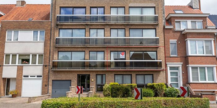 Appartement 3 pièces à Meeuwenlaan, Oostende, à vendre