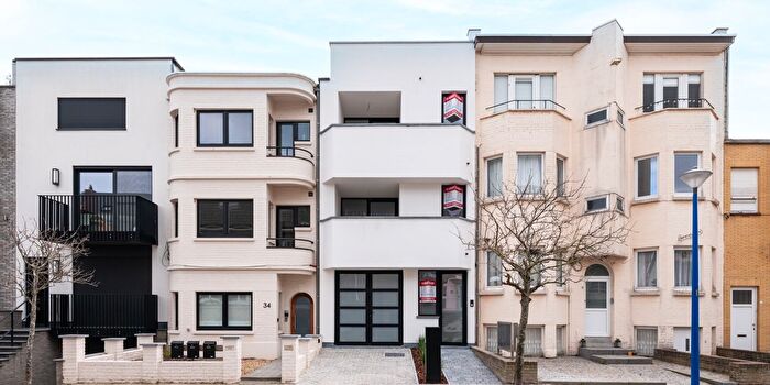 Maison 6 pièces à vendre à Hertstraat, Koksijde
