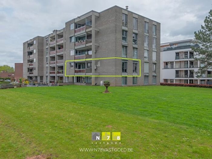 Appartement 2 pièces à vendre à Van Eycklaan, Maaseik