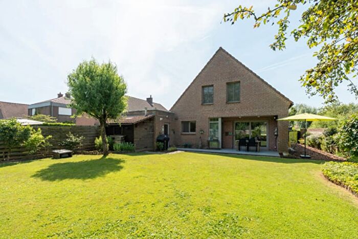 Kruizemuntlaan, Ranst : Maison 4 pièces à vendre