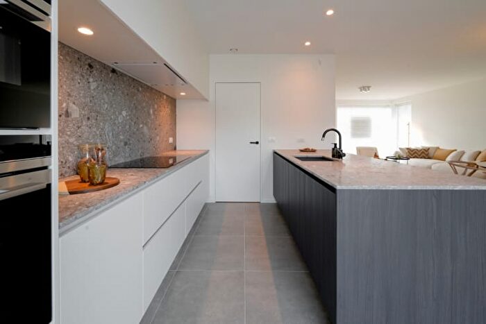 Honzebroekstraat, Roeselare : Maison 12 pièces à vendre