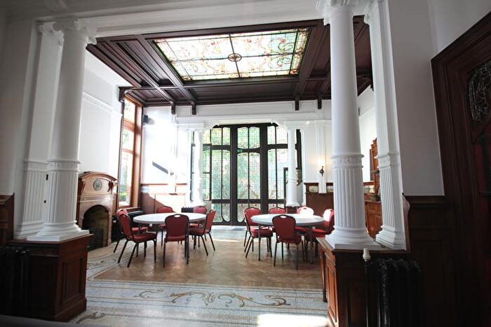 Rue Du Jardinet, Walcourt : Maison 10 pièces à vendre