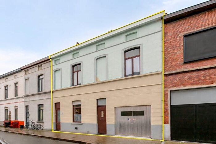 Maison 12 pièces à Antoon van Dyckstraat, Gentbrugge, à vendre