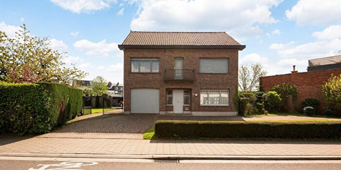 Zwanenberg, Herenthout : Maison 4 pièces à vendre