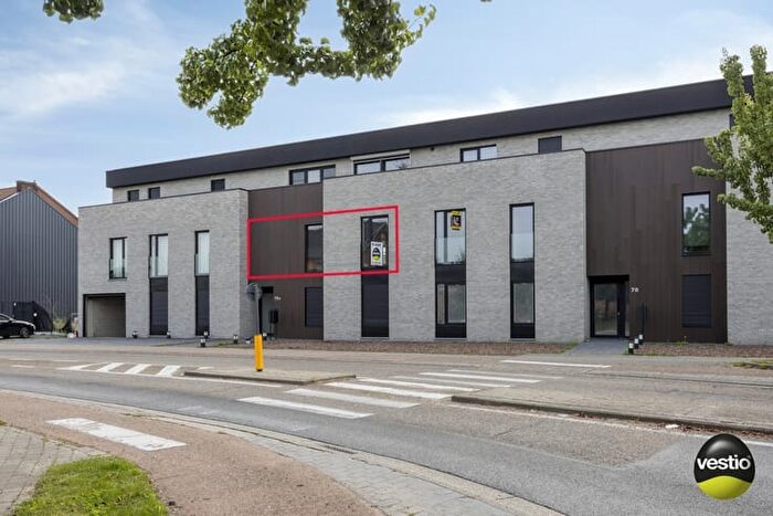 Waterstraat A, Bilzen : Appartement 10 pièces à vendre