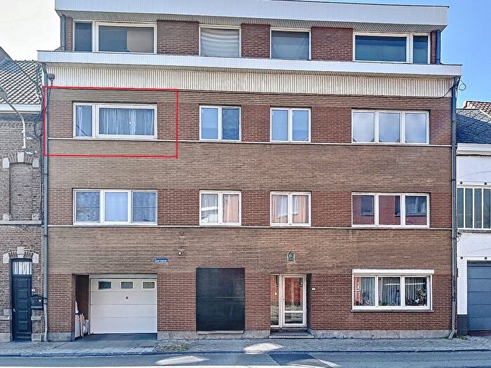 Appartement 3 pièces à vendre à Rue SaintMartin, LeuzeenHainaut