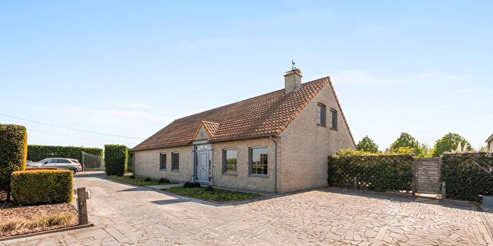 Maison 5 pièces à Bredenbarm, Zwevezele, à vendre