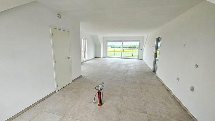 Rue Leon Blum, Binche : Appartement 2 pièces à vendre