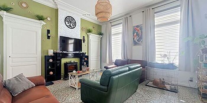 Maison 8 pièces à vendre - Jumet, Henegouwen