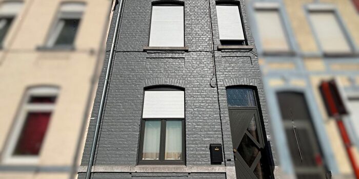 Maison 3 pièces à LeuzeenHainaut, Henegouwen, à vendre