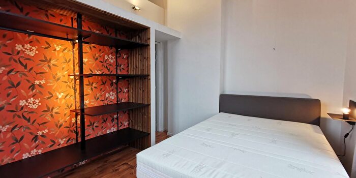 Appartement 1 pièce à louer à Faubourg de Namur, Nivelles