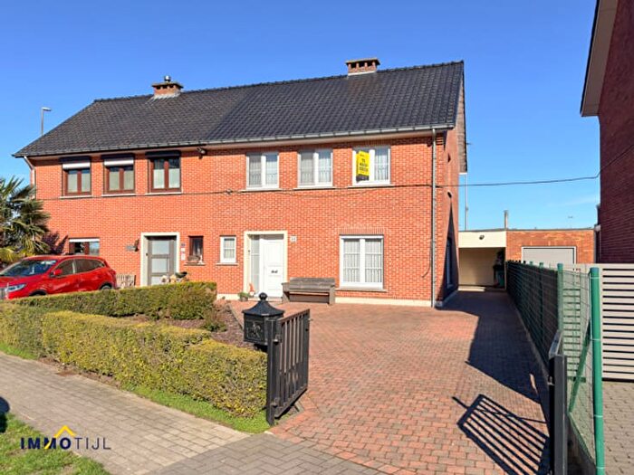 F van de Ponseelelaan, Denderleeuw : Maison 3 pièces à vendre