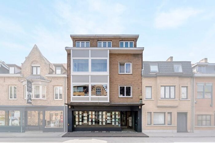 De Breyne Peellaertstraat, Diksmuide : Appartement 7 pièces à vendre