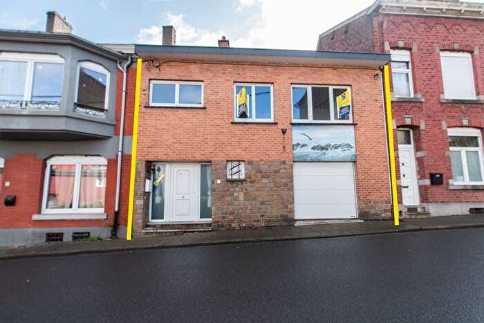 Maison 3 pièces à Rue Waraxhe, FLémalle, à vendre