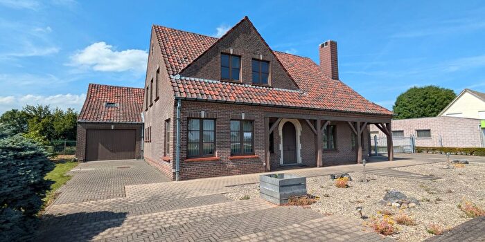 Brakelsesteenweg, Ninove : Maison 3 pièces à vendre
