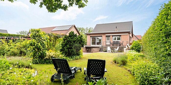 Maison 4 pièces à vendre à Aardbruggenstraat, Alken