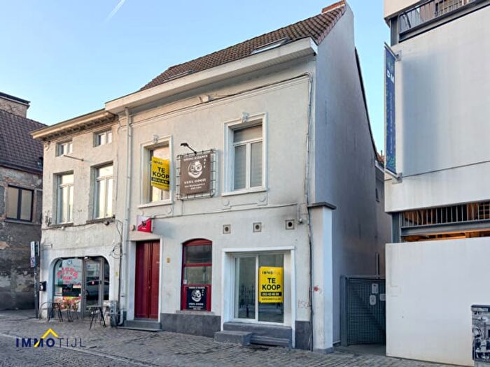 Sint Martensplein, Aalst : Maison 3 pièces à louer