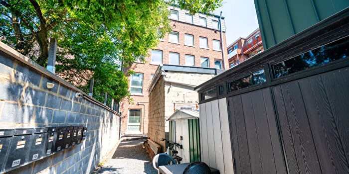 Impasse des Jardins, Liège : Maison 10 pièces à vendre
