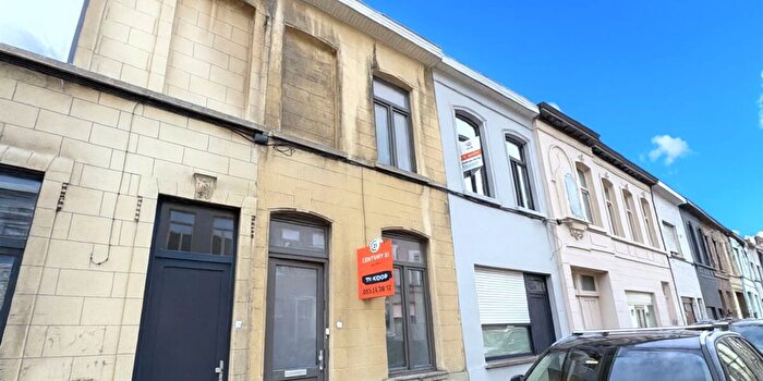 Maison 3 pièces à Veldstraat, Kortrijk, à vendre