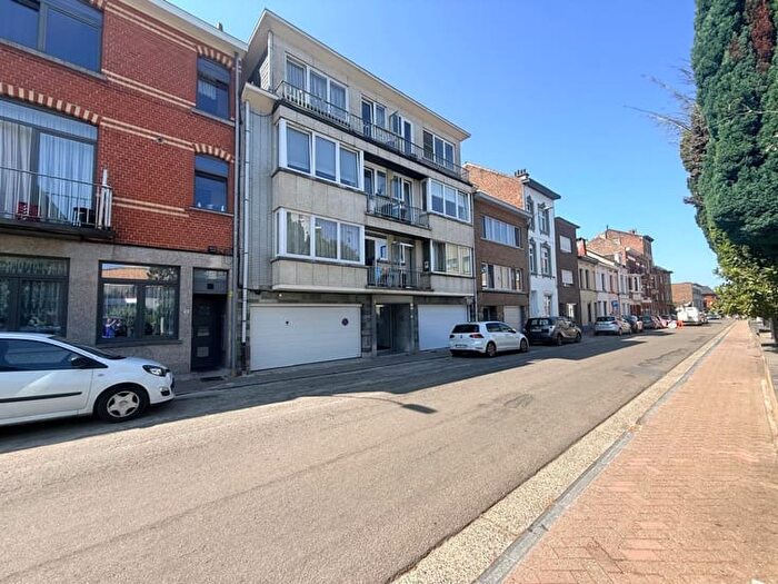 Koningslosesteenweg, STROMBEEKBEVER - Appartement 2 pièces à vendre