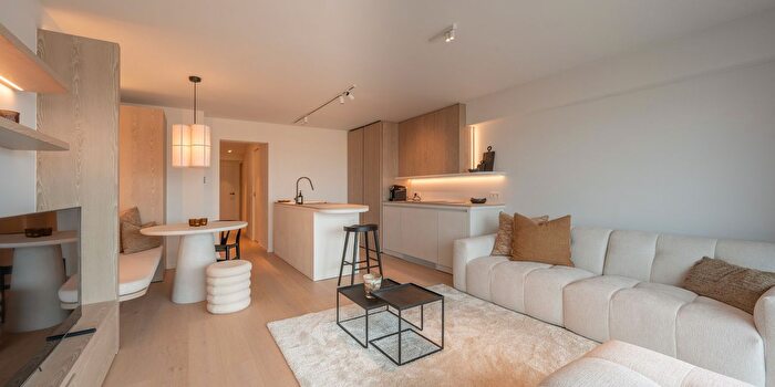 Appartement 2 pièces à vendre à ZeedijkDuinbergen, HeistaanZee